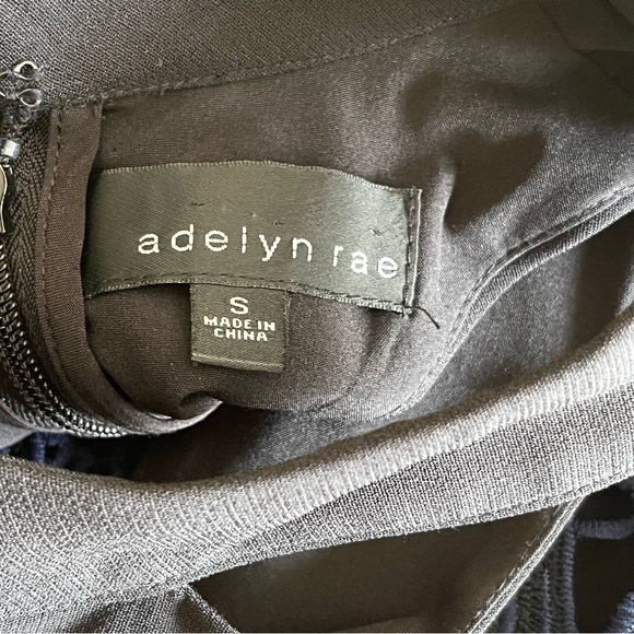 Adelyn Rae Sasha Mock Neck Tulip Hem Dress Navy Black Sz S - Picture 16 of 16